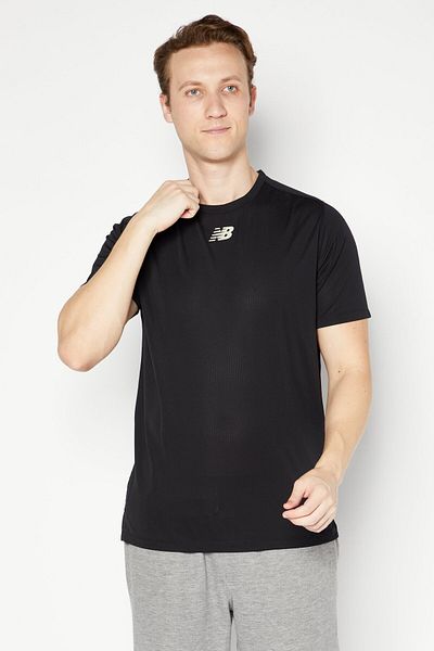 New Balance Men Athletic Fit Short Sleeve Running T-Shirt, Black