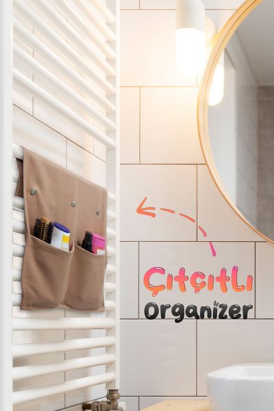 Palm Design Multi-Purpose Bathroom and Kitchen Organizer with 2 Pockets