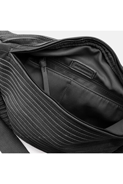 FREDsBRUDER Layer Shoulder bag Leather 38 cm