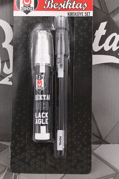 Beşiktaş Lasve with Licensed 2 Li̇ Kirtasi̇ye Set