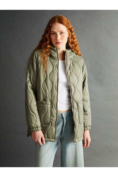 LC Waikiki معطف نسائي مبطن بغطاء للرأس باللون الكاكي