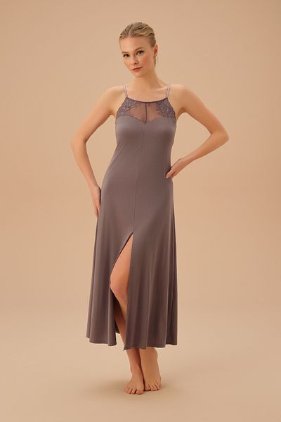 SUWEN Swan Long Nightgown