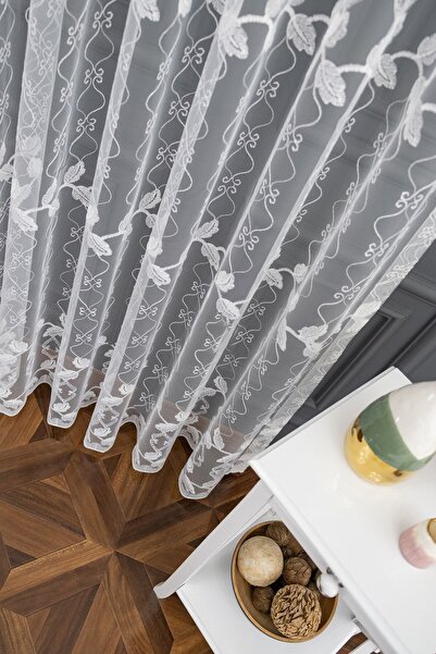 farbateks Σχέδιο με φύλλα, κεντημένο με βελονιά, σαλόνι, 1e 3 πτυχωτή κουρτίνα από τούλι