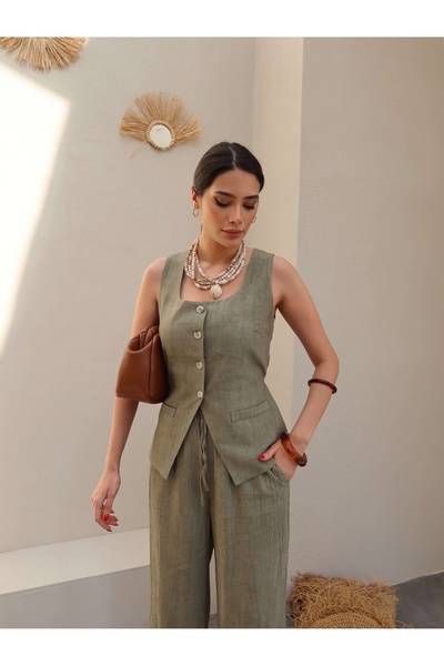 ESRAHELVACI Nyakkendős mellény nadrág szett