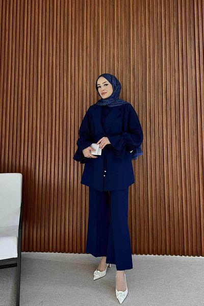 Melike Tatar Navy Blue Sleeve Pleated Crepe Suit 4002