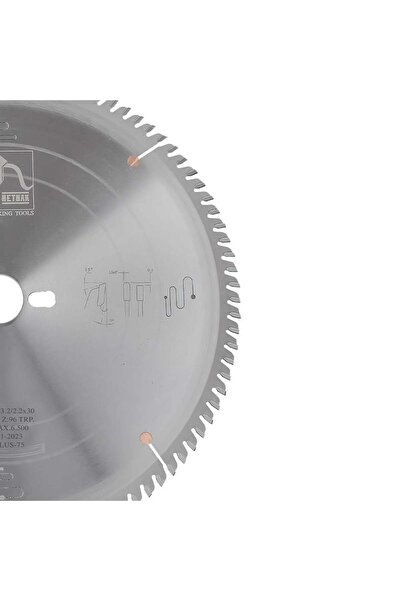 Netmak Sert Metal Plaketli Trp. Dişli Hassas Kesim Testeresi 300x3,2x30 Z96
