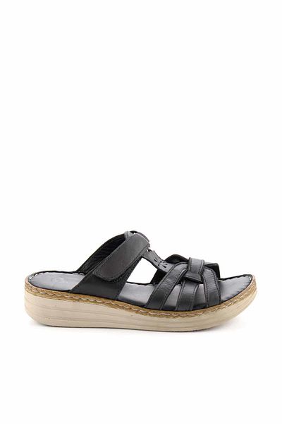 Bambi Black Leather Women's Slippers K04281204903