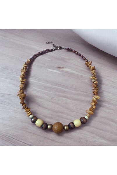 LeylanTakı قلادة Leylan Jewelry النسائية المصنوعة من الحجر الطبيعي باللون الب...