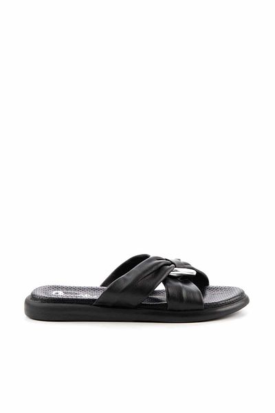 Bambi Black Leather Women's Slippers K04808090403