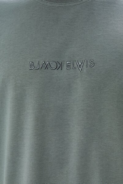 Black Elwis Μπλουζάκι από 100% οργανικό βαμβάκι με λαιμόκοψη με χοντρό σχέδιο