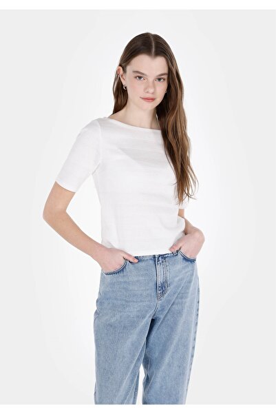 Colin's Slim Fit Γυναικείο λευκό κοντομάνικο μπλουζάκι