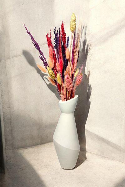 BESAGU HOME Geometric Patterned Vase - 20 cm White Vase