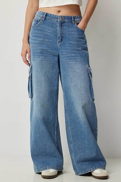 Ardene Mid Rise Wide Leg Cargo Jeans