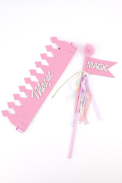 Le Mabelle Σετ κορώνας και ραβδιού με λιλά Glitter Magic Written