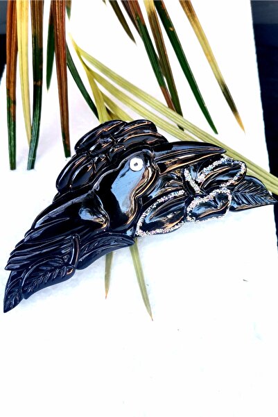 Monalisa Home Luxurious Figured Pinch Buckle