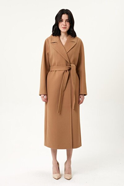 AGSPARK BELDEN KEMERLI ARKADAN YIRTMAÇLI KABAN