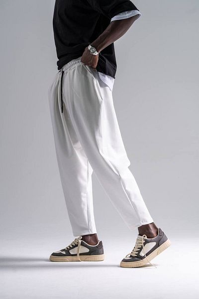 Superbluemexico Men's Basic Baggy Carrot Ecru Baggy Trousers