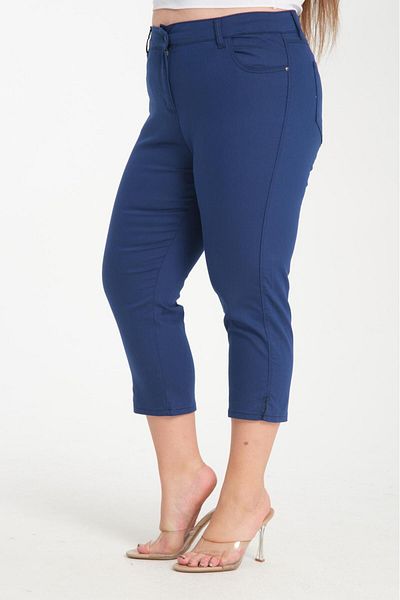 SERRAXXL Plus Size Gabarin Fabric Slit Detail Capri