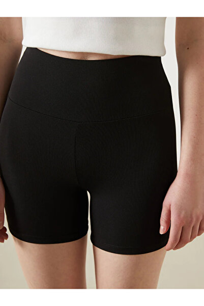 LC Waikiki LCW Vision Siyah Beli Lastikli Kadın Şort Tayt
