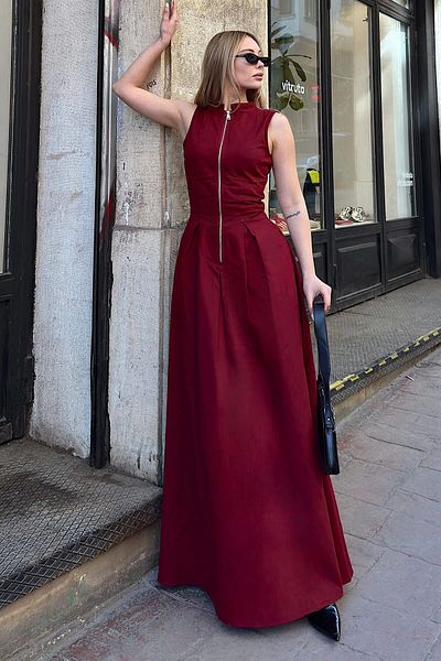 Swist Burgundy Cris Zipper Double Pocket Pleated Women Midi Dress