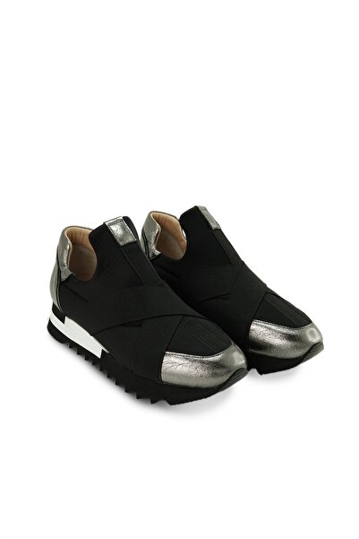 Vario Siyah Metalik Detaylı Slip-On Spor Ayakkabı Sıyah (BLACK)