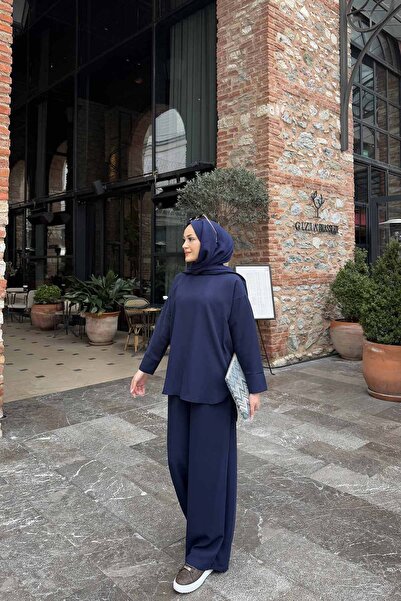 Melike Tatar Lacivert Basic Krep Tunik 32-2239