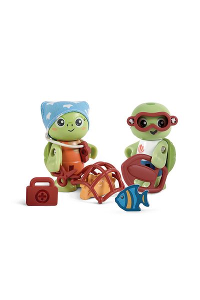 Hape Wooden Toy - Kayl & Wai (11 PIECES)