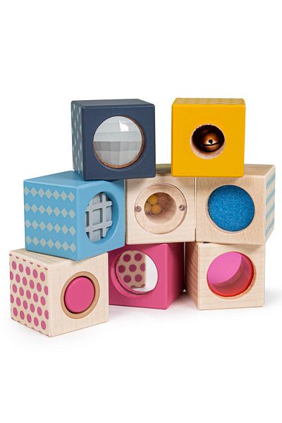 BIGJIGS Toys Set of 8 Wooden Sensory Cubes