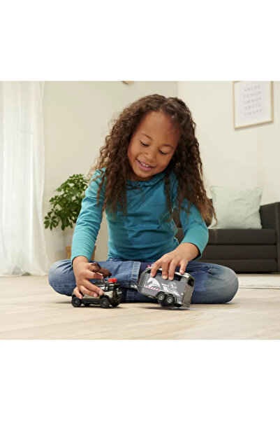 Simba Majorette Land Rover With Horse Trailer