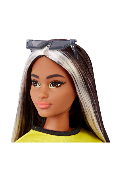 mattel Barbie Fashionista Doll Brunette With Blonde Highlights