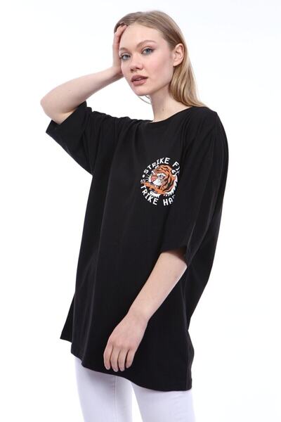 NoVibe Women's Black Yet Tiger Printed Oversize T-shirt
