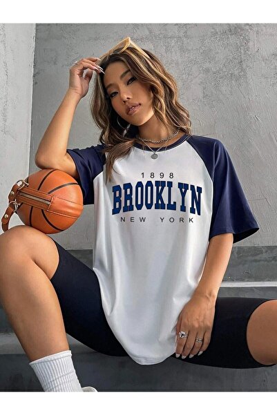 NoVibe Μπλουζάκι Unisex Oversize με στάμπα Brooklyn σε λευκό χρώμα