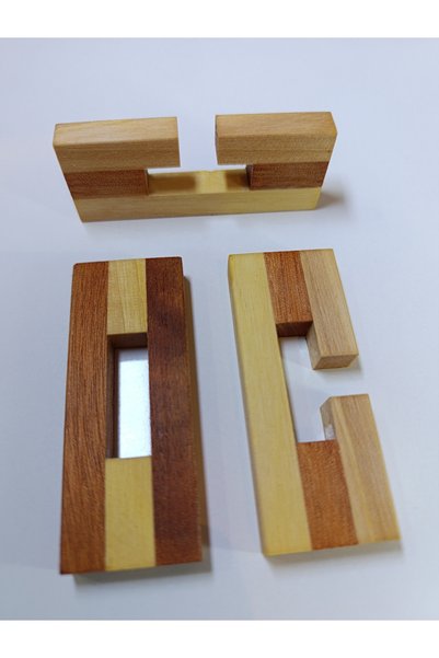 Mess 3D Wooden Puzzle Brain Teaser Game for Adults and Kids (Small)