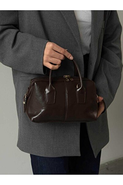 H&D COLLECTİON ΠΟΛΥ ΧΡΗΣΙΜΟ ΜΟΝΤΕΛΟ ΚΥΛΙΝΔΡΟΥ ΜΕΣΑΙΟΥ ΜΕΓΕΘΟΣ ΜΑΛΑΚΟ ΔΕΡΜΑΤΙΝΟ ΜΑΚΡΥ ΛΟΥΡΙ ΤΣΑΝΤΑ ΩΜΟΥ 106