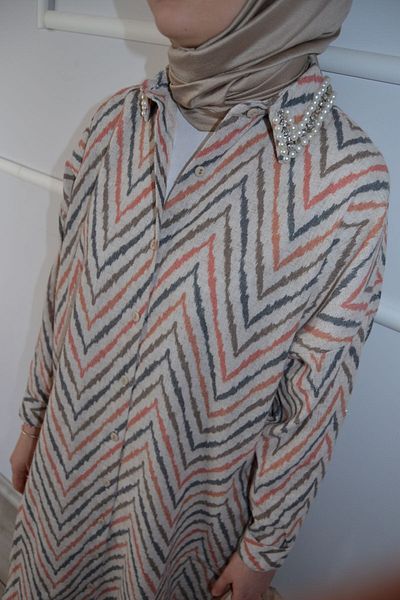 ASELA. Stone and Pearl Detail Long Patterned Shirt Tunic with Collar