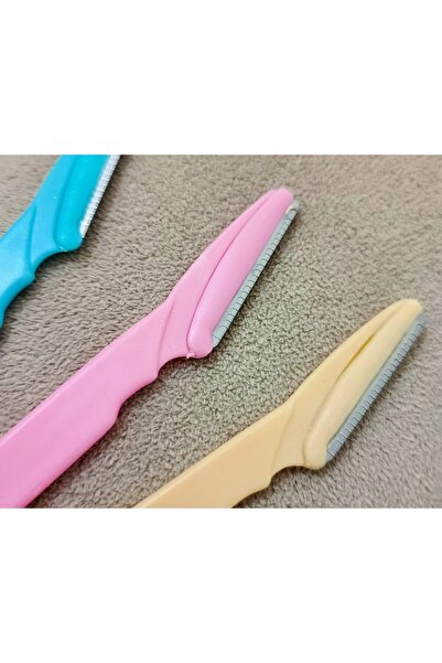 SİBELA BEAUTY GÜZEL GÖRMEK GÜZEL DÜŞÜNDÜRÜR Tırtıklı Kaş Usturası, Kaş Bıyık Jileti Tırtıklı