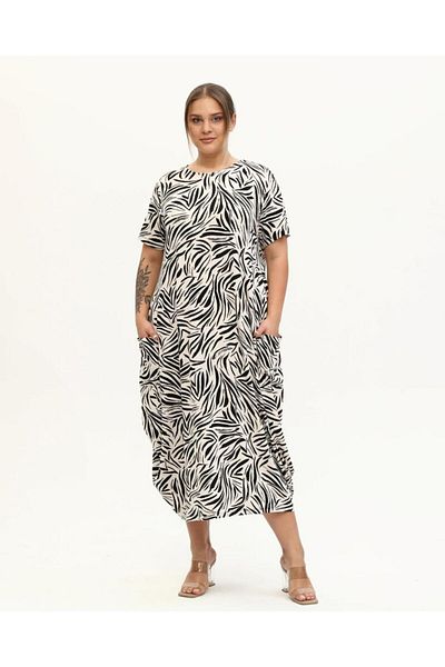BİrHoşButik Plus Size Extra Lycra Short Sleeve Crewneck Trendy Summer Non-Sweat Shows No Printed Dress