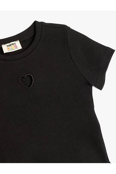 Koton Cotton Heart Detail Short Sleeve Crew Neck Basic Crop T-Shirt