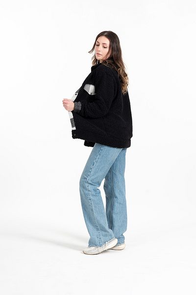Affaly Women's Oversize Plush Lumberjack Shirt – Warm Holder Stylish Casual Jacket