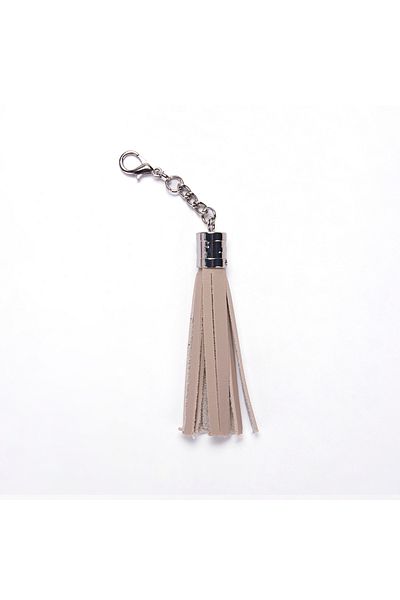 Sultan Cream Top with Tassels That Gives the Feeling of Skin