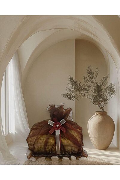 Butik Bordo Renk Piliseli Tül Güllü Fiyonklu Söz Nişan Süs Bohça 40x50