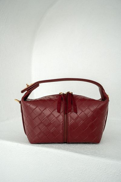 LAMİNTA Geantă de mână pentru femei Blake Burgundy tricotată cu model
