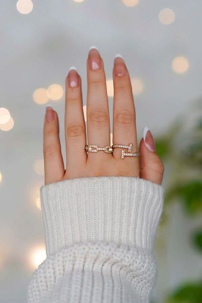 The Collection Set of 2 Zircon Stone Chain and t Model Gold Adjustable Women's Ring Set (2 Rings)
