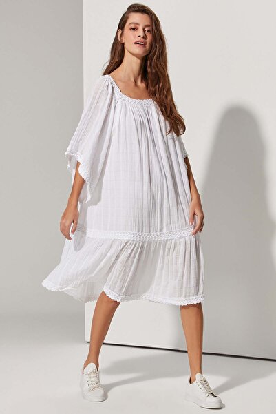 White By Nature Square Collar Loose Sleeve Dress