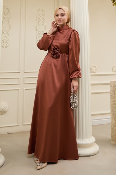 InStyle Gül Detay Taba Saten Elbise