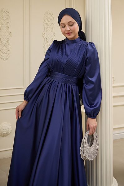 InStyle Φόρεμα με σταυρωτό σχέδιο πλισέ Saks μπλε σατέν