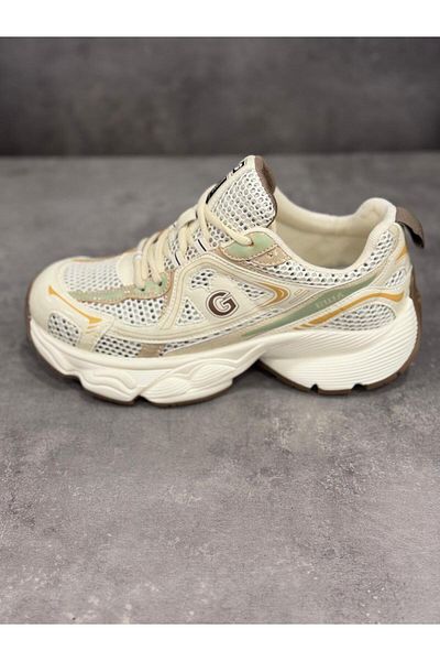Guja Sneakerși