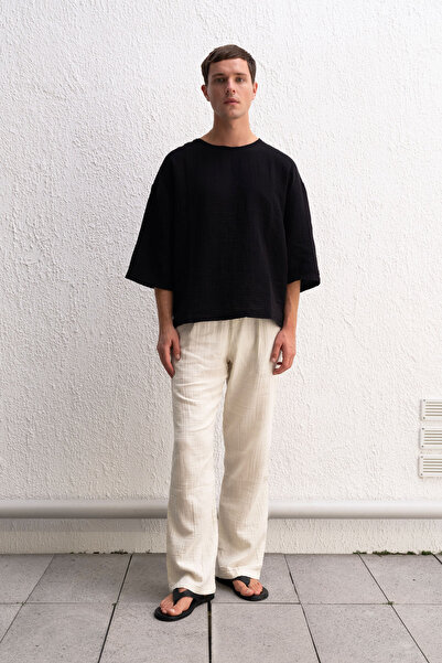 GIESTO Μαύρο μπλουζάκι με κέντημα με μισό μανίκι