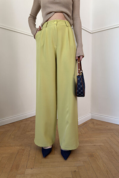 MAGARDE Pantaloni Palazzo plisați - Oliv