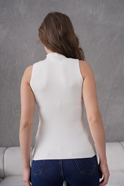 Irmak Kerekli Жіночий екрю трикотажний боді з ліфом і рукавами з резинкою 253101